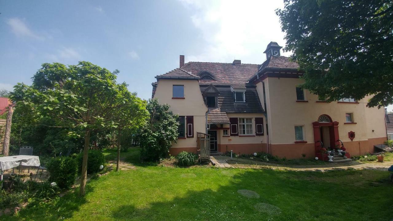 Historische Schule "Ferienwohnung Pauline" I&Ii Stobnitz Dış mekan fotoğraf