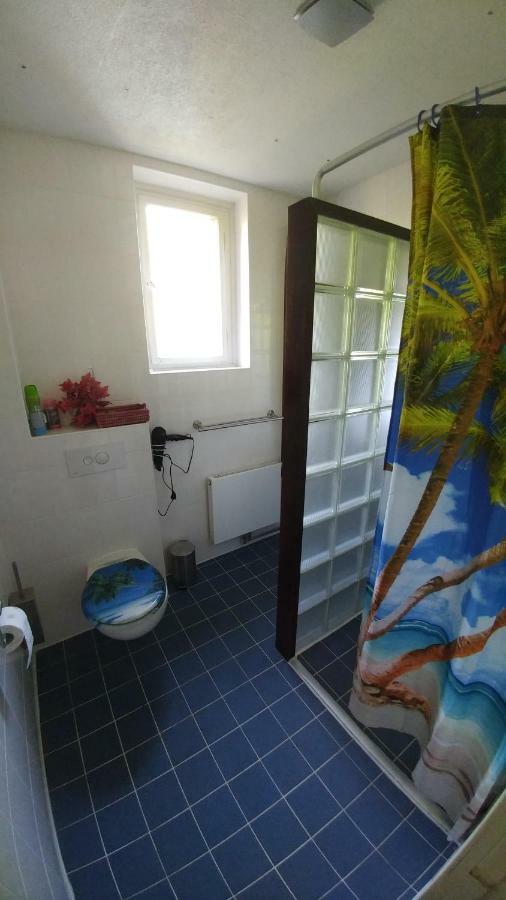 Historische Schule "Ferienwohnung Pauline" I&Ii Stobnitz Dış mekan fotoğraf